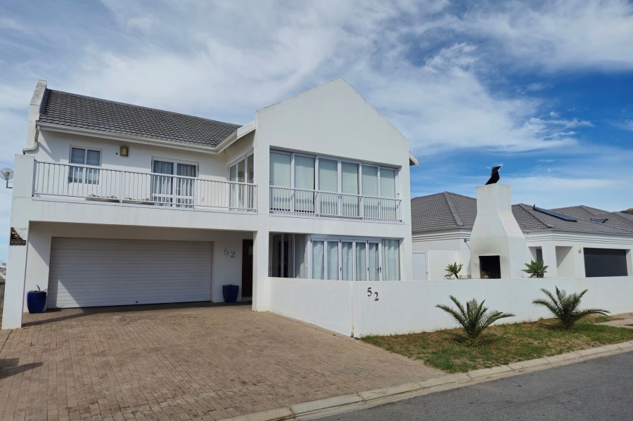 4 Bedroom Property for Sale in Sandy Point Western Cape